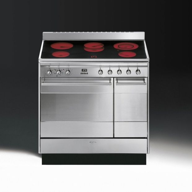 Smeg SUK92CMX9